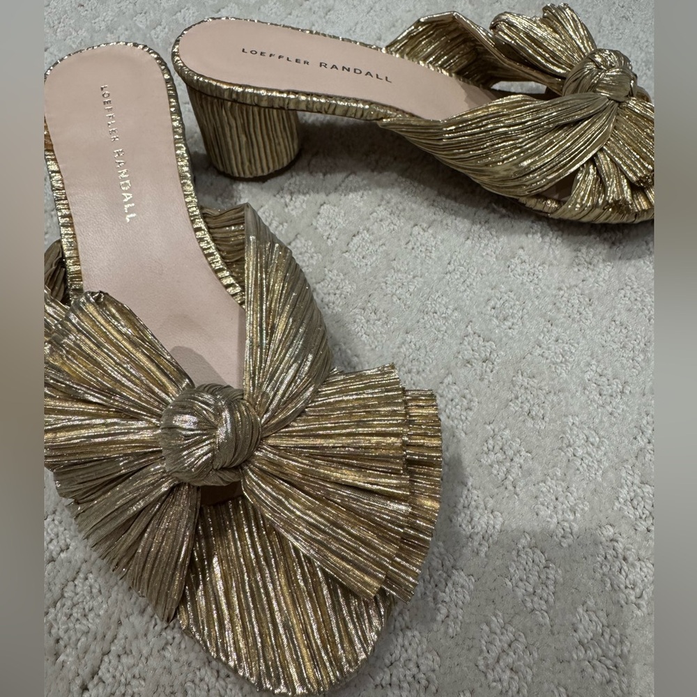 Loeffler Randall Emilia Gold Pleated Bow Heel sz 8.5